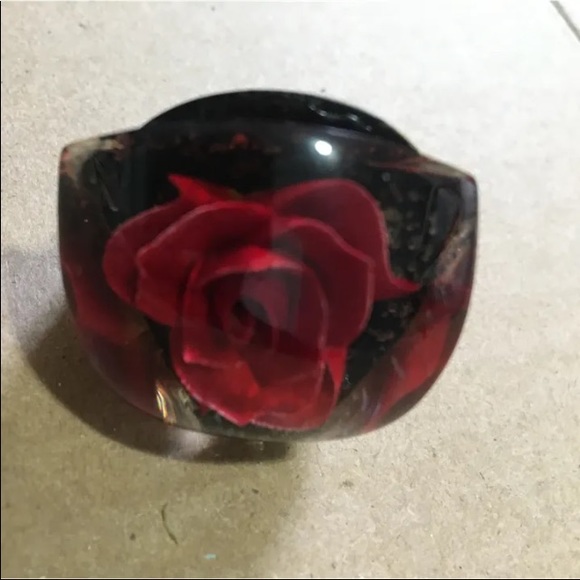 Statement Ring - Picture 4 of 11